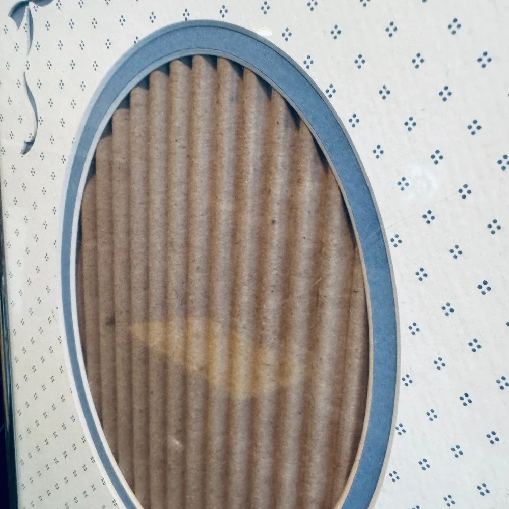 Vintage Blue White Ditsy Dot Picture Frame Oval Opening Bow Detail 8x10